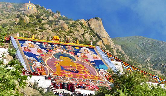 Circuit au Tibet pendant le festival des courses de chevaux à Naqu et le festival de Shoton à Lhassa en 2026